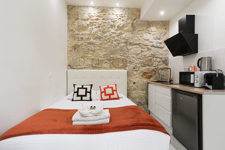 Studio Cachet Pierre · Calme | Centre · Plage 5min - 尼斯