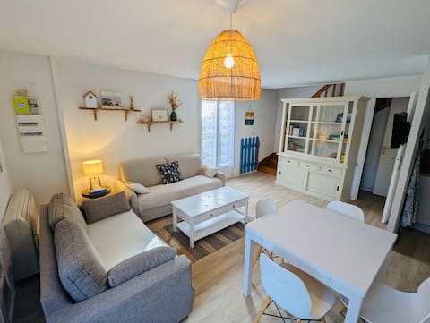 House 100 m from the sea