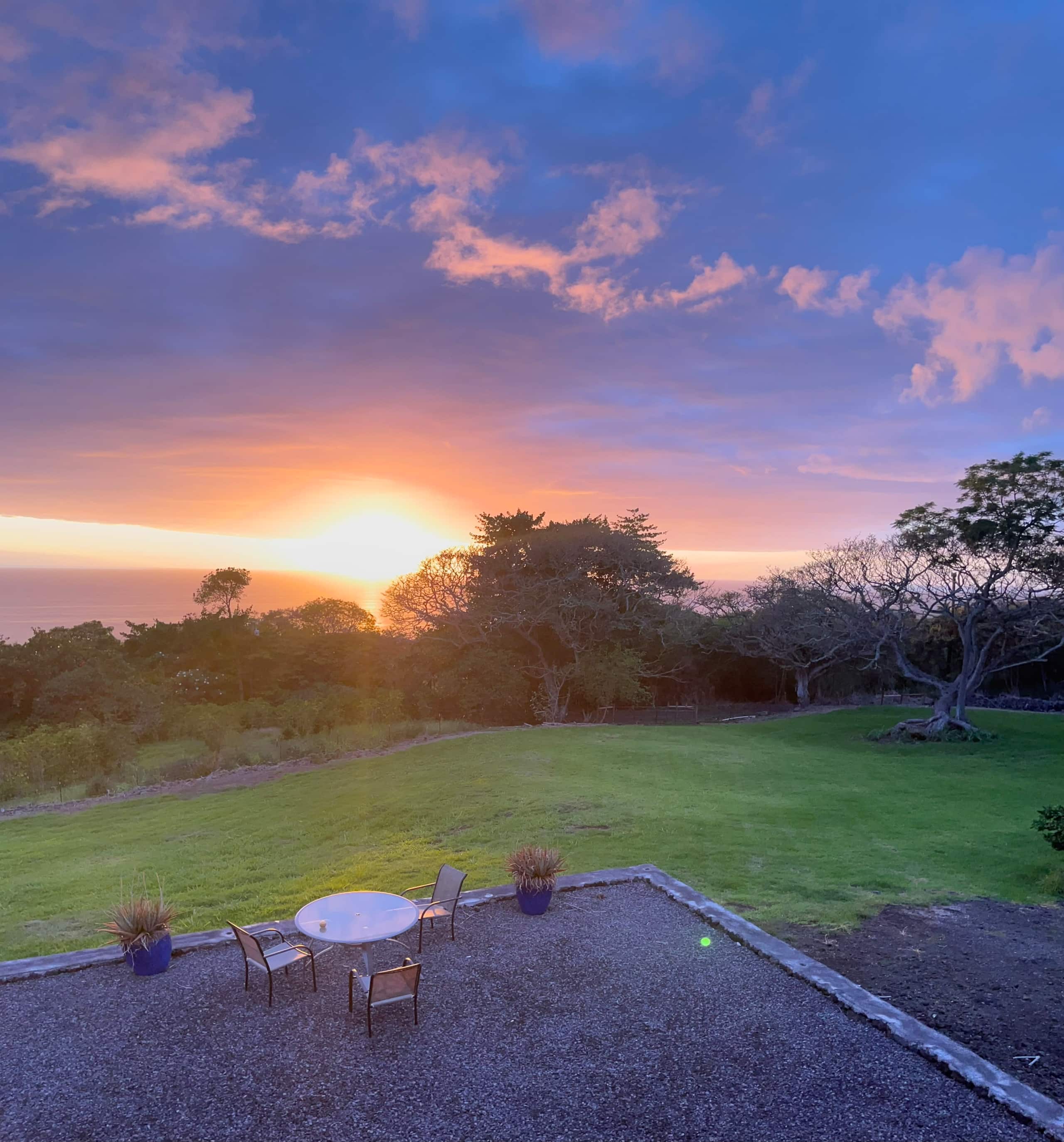 Home in Kailua-Kona · ★4.96 · 3 bedrooms · 3 beds · 2 baths - Image 16