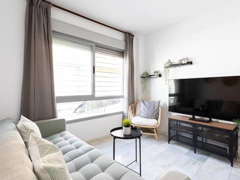 Anuncio de Airbnb popular: Holidays 2 Malaga Olletas 2 bedrooms en San Miguel