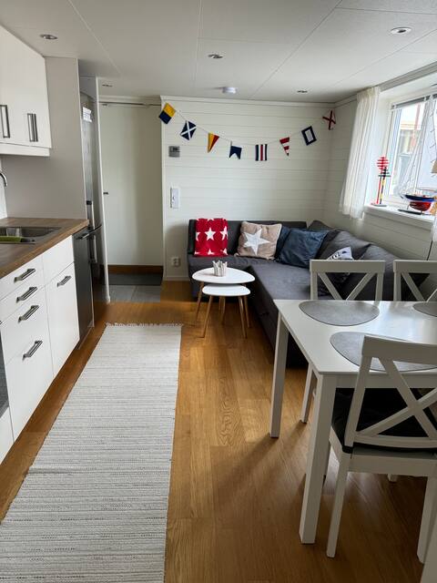Successful Airbnb property: Fresh apartment in Kungshamn in Sotenäs