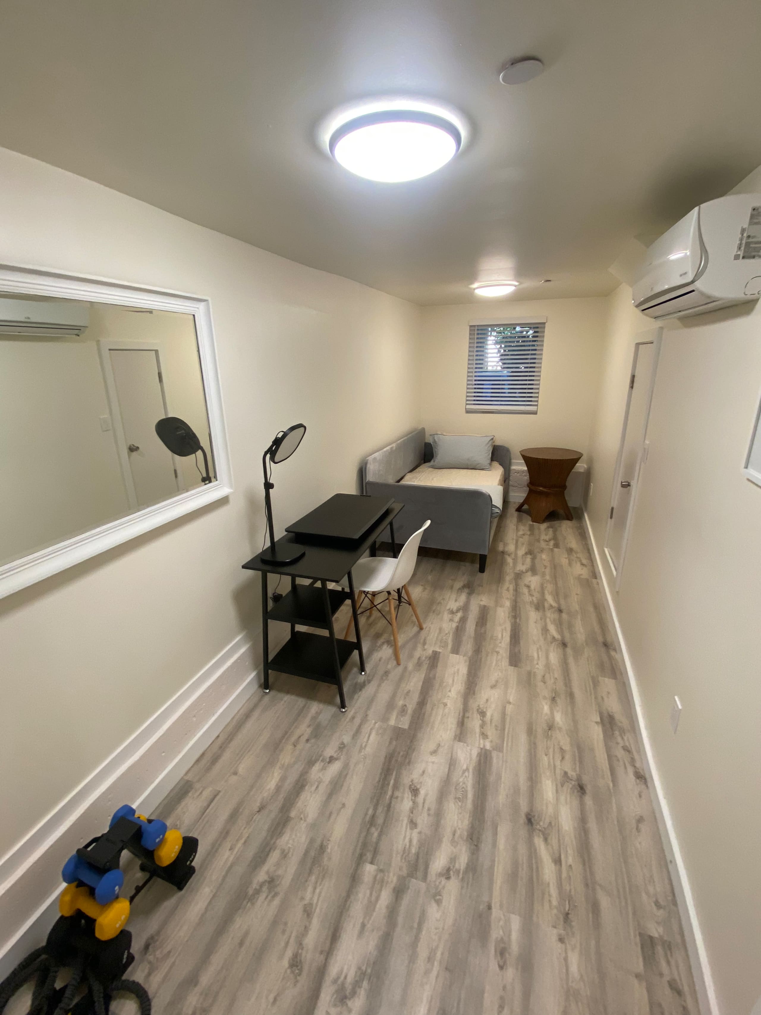 Condo in San Francisco · ★4.92 · 3 bedrooms · 3 beds · 1 bath - Image 12