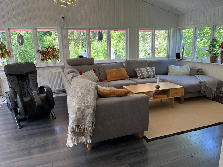 Hus Med Bastu,  Spabad Och Havet Nära. - 瑞典