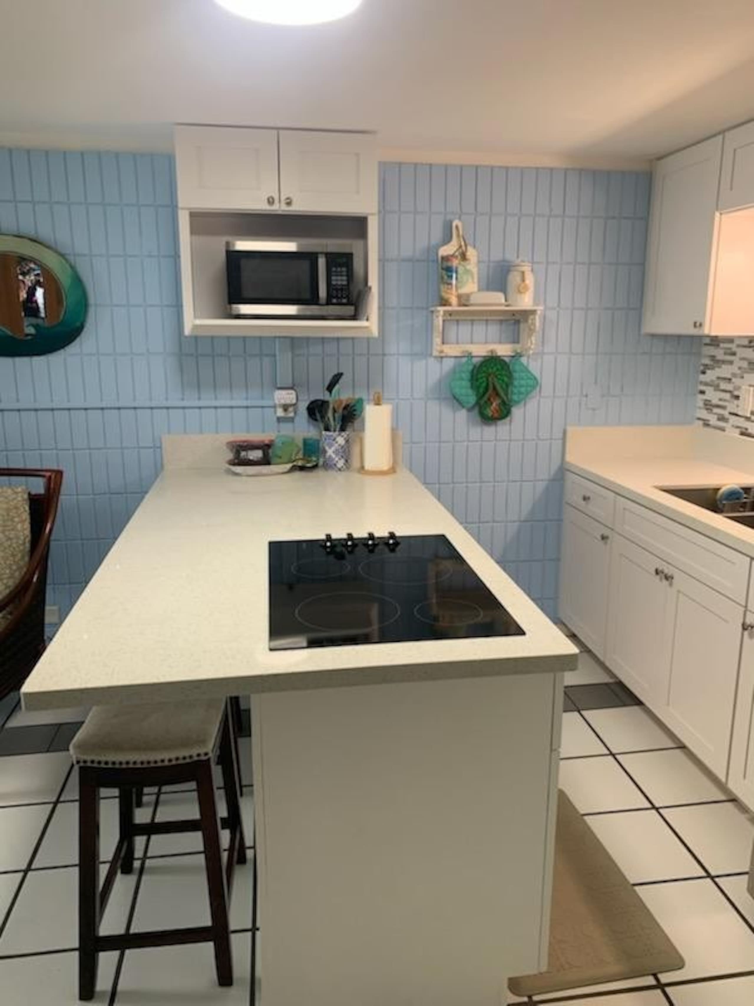 Condo in Hauula · ★4.82 · Studio · 2 beds · 1 bath - Image 9
