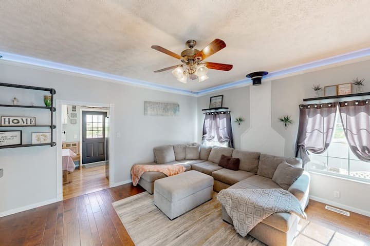 Living room 1
