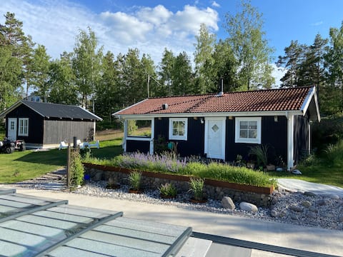 Successful Airbnb property: Farmhouse by the sea! in Västervik