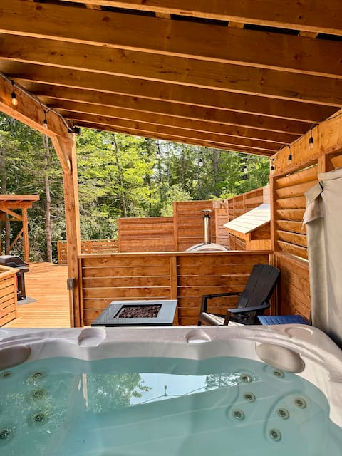 Supreme Glamping-Pine dome