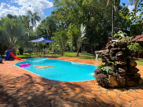 Chácara 14’ flamboyant, air-conditioned pool!