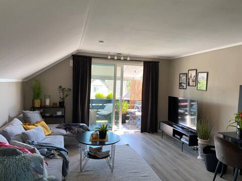 Central apartment with sea view and free parking space