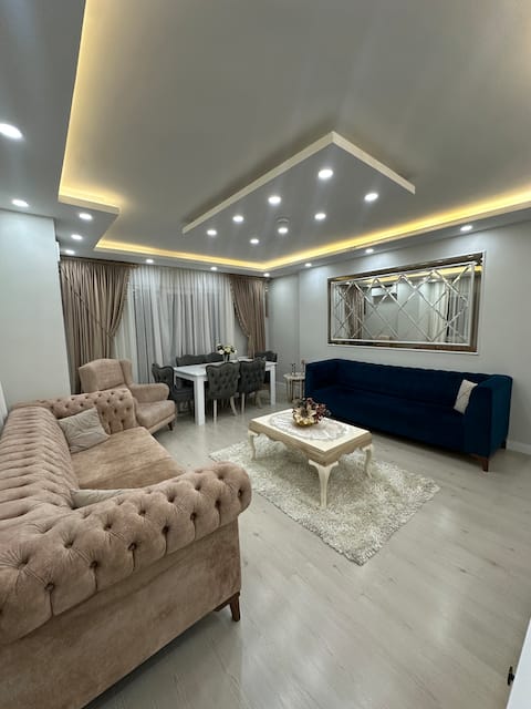 Popular Airbnb listing: 4 air-conditioned apartments near the airport (Sea View) in Ortahisar