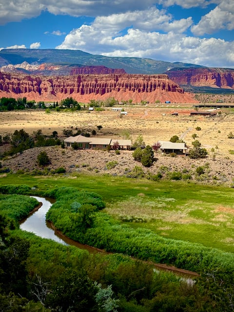 Fremont River Oasis - Riverfront Fly Fishing