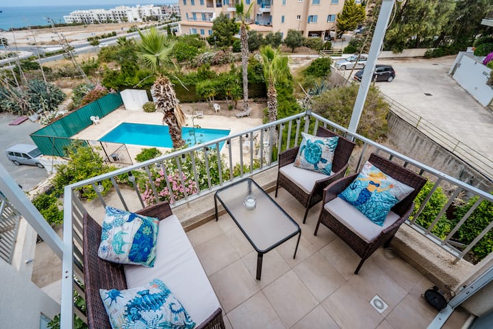 Hangulatos Tengerre Néző Apartman, 150 M A Parttól - Paphos