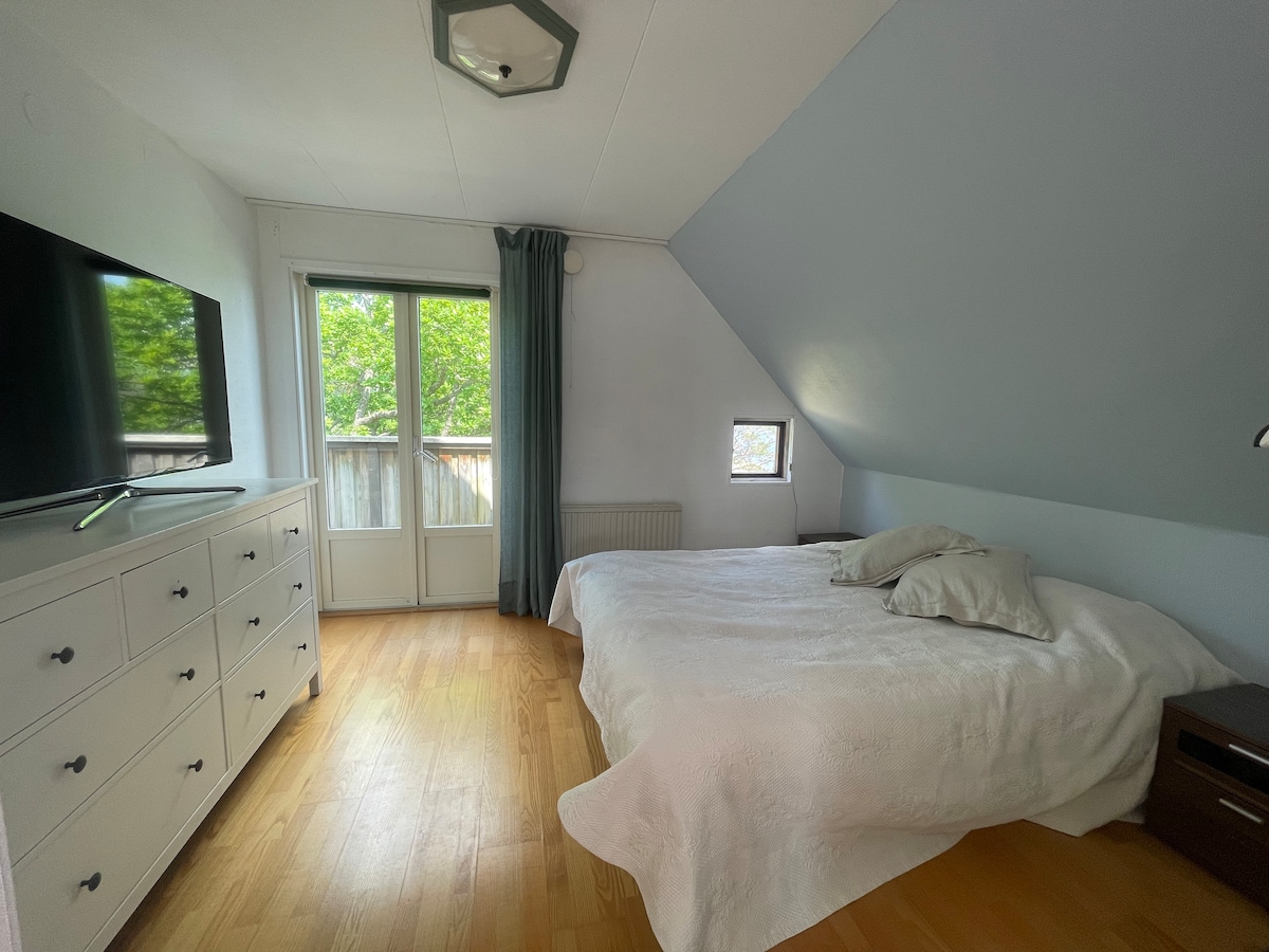 საძინებელი 4