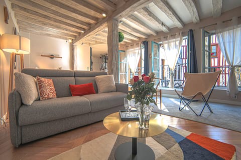Successful Airbnb property: Charming 55 m2 apartment in Carmes Saint Maclou / Vieux Marché / Beauvoisine