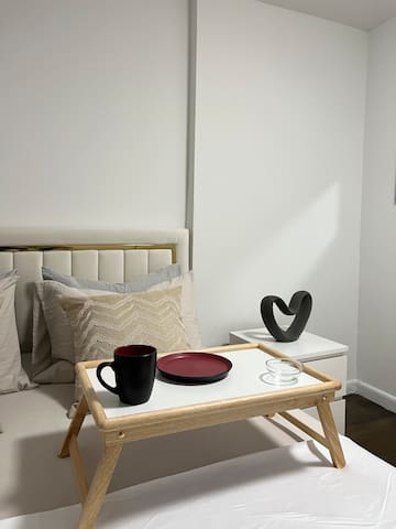 Grand Central Apartment New building elevator