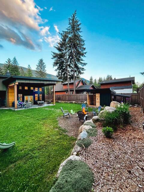 Slocan Sauna House