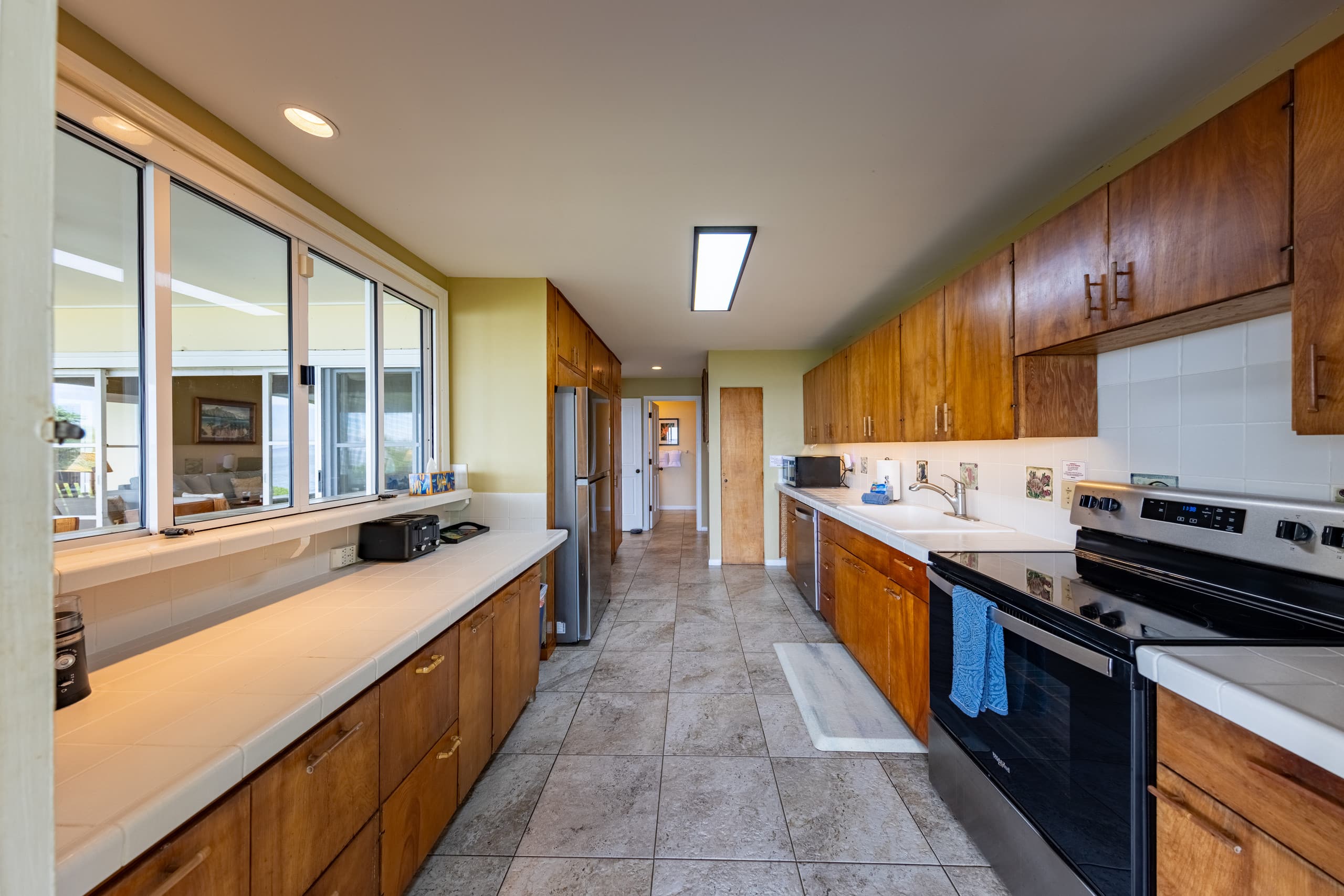 Home in Kailua-Kona · ★4.97 · 4 bedrooms · 5 beds · 3 baths - Image 7