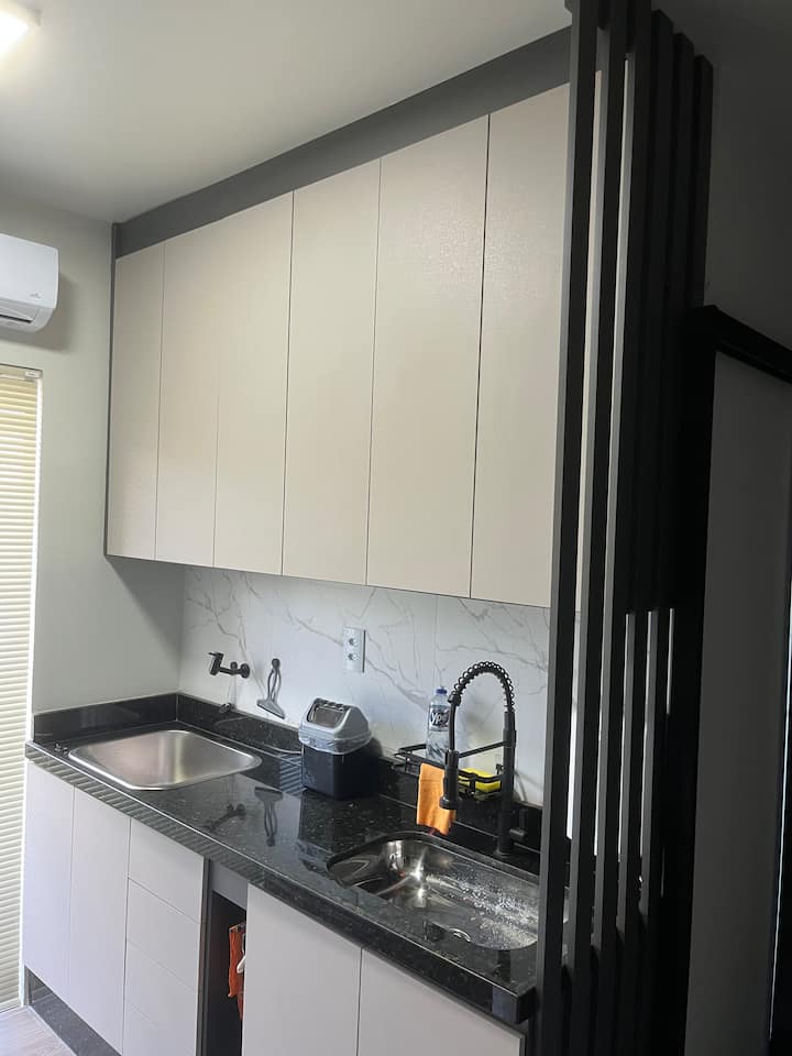 Modern Studio • A/c • Pool • Coworking - Barbacena