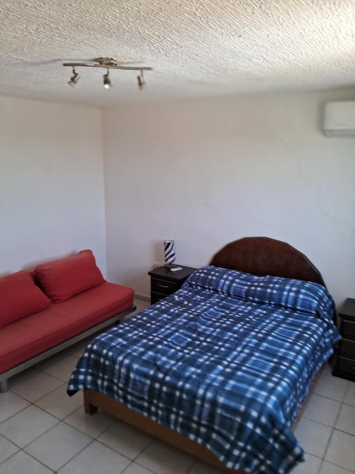 غرفة النوم 1