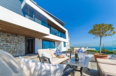 Oystercatcher Cornwall holiday home