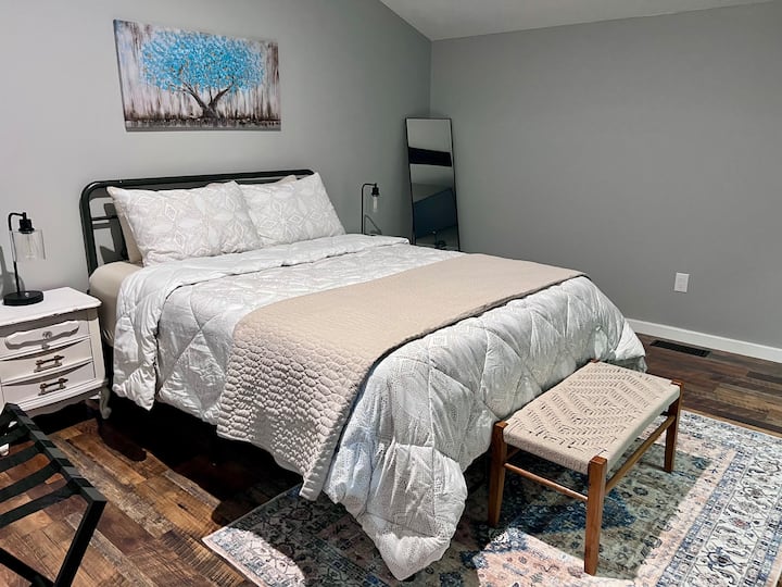 საძინებელი 1