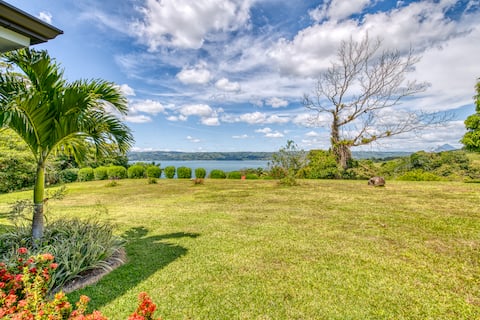 Breathtaking Views !  3 Full Suites
