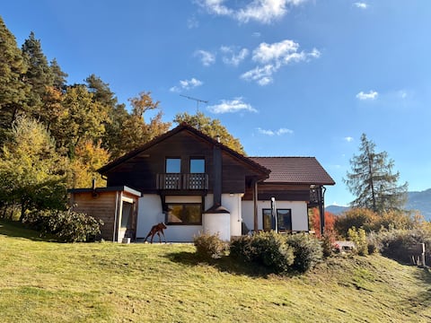 Sauna & South-Facing View - 14 pers. 6 BR Chalet