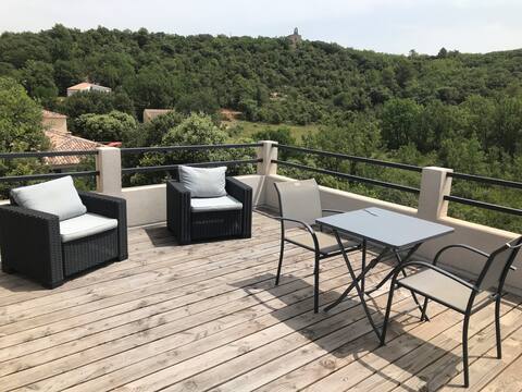Studio and its  large terrace with open views