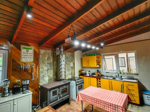 Successful Airbnb property: Nice House+AC+Parking+Near Lake+Terrace@Lican Ray in Villarrica