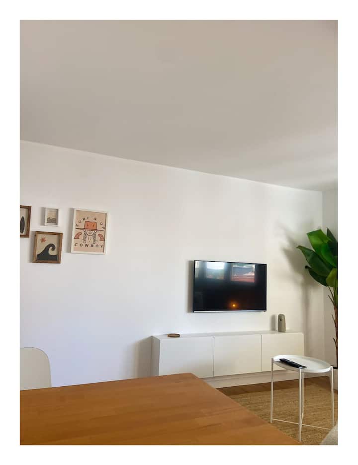 "White & Wood"  Miño Apartament - Betanzos