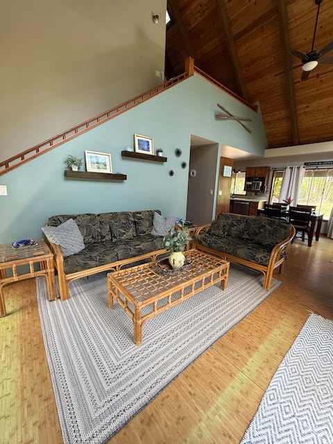 Hawi Hideaway- A Jungle Oasis