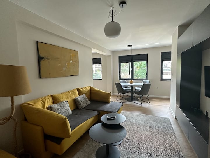 Cosy Apartment - Top Location - Bourgas