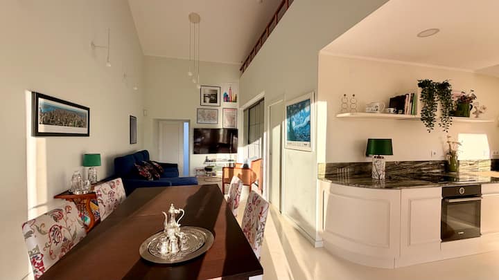 Villa Familiar+piscina+jacuzzi Interior | 30min Lx - ポルトガル ポルトガル