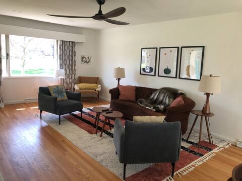 Sycamore Guesthouse 
near The Caverns & hiking