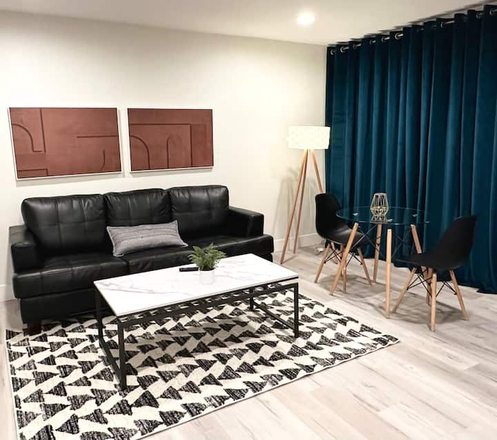 Lux 1br/1ba Condo With Master Suite Near Lv Strip - Las Vegas, NV