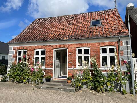 Romantic townhouse