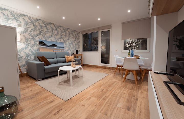 La Concha Pearl Beach Apartment (A.c. , Beach) - Donostia-San Sebastián