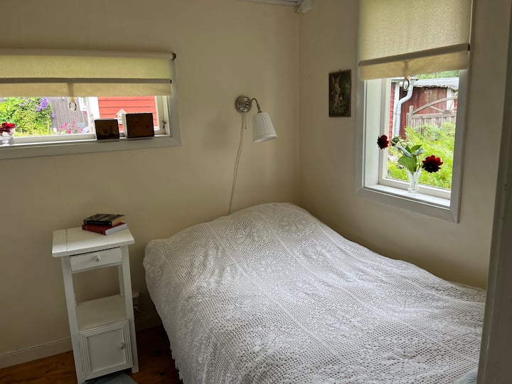 Спалня 2, легло 105 см