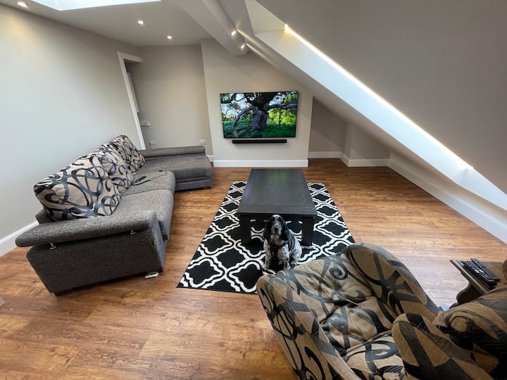Attic Room Two - Edinburgh