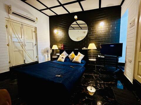 Pool Room
Room with Pool view on top of terrace