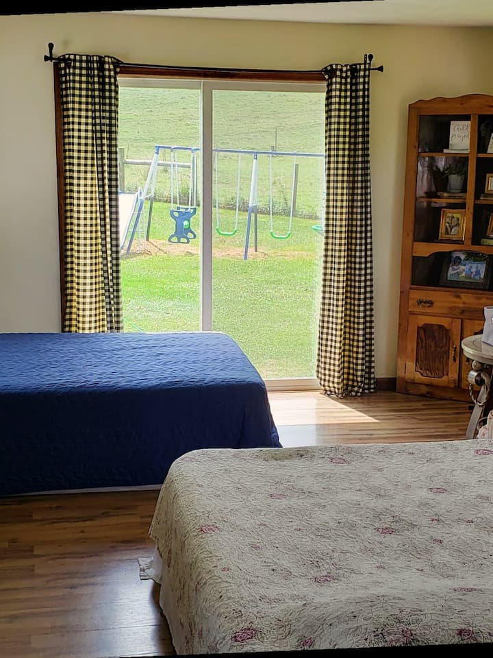 2 ห้องนั่งเล่น