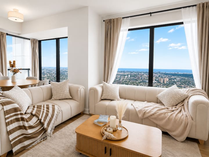 Bright Luxury Condo | City & Ocean Views - Mississauga