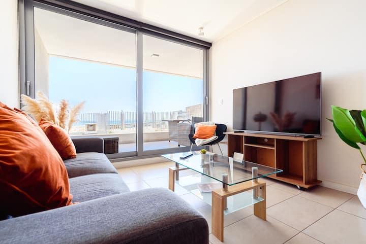 Oceanfront Apartment With Sea Views - Concón