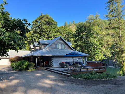 Camp Stanley on the Lewis River