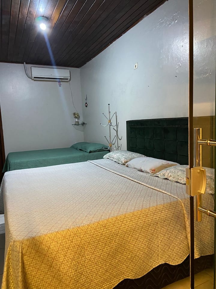 საძინებელი 4