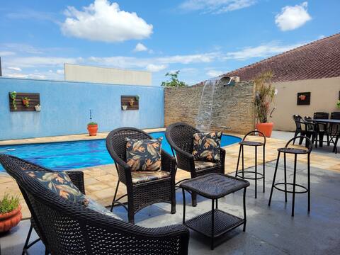 Spacious house with beautiful pool