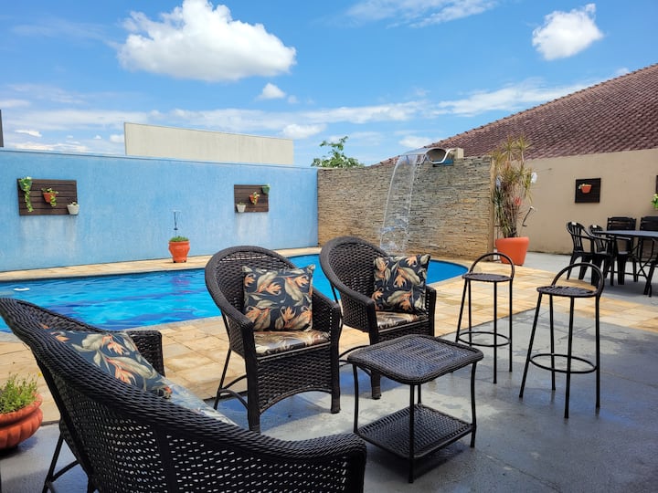 Spacious house with pool