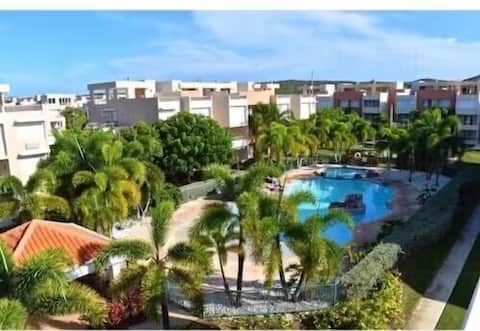 Successful Airbnb property: Casa Mía at Paseo del Faro (My House at the Lighthouse Promenade) in Pole Ojea