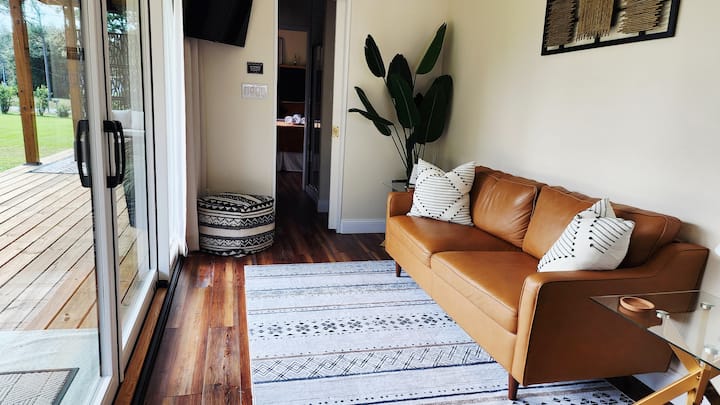 "Glamtainer" One Of A Kind Romantic Luxe Retreat - Navarre, FL