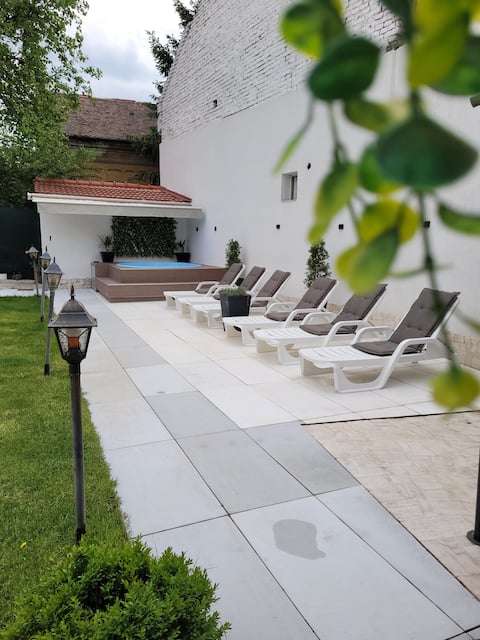 Vila Dea Dorata Ultracentral